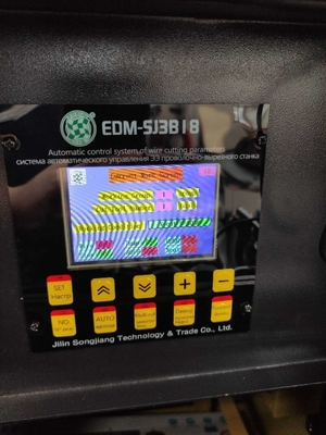 Nachverkaufsservice CNC-Drahtschneidemaschine EDM-Maschine Super wirtschaftlich Dk7725 für Metall