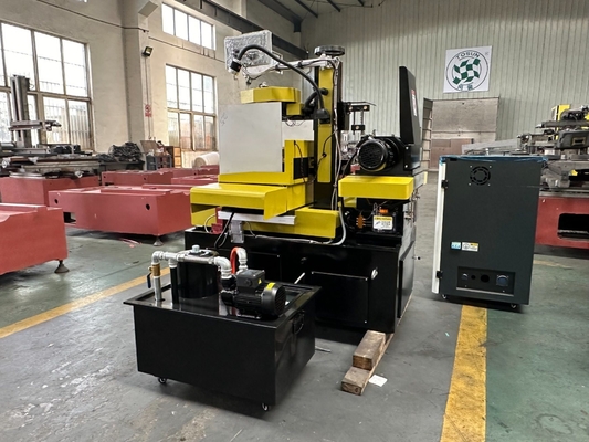 M400 CNC Molybdändrahtschneidende EDM-Maschine