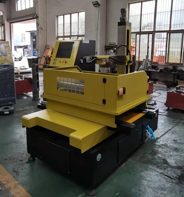S630 CNC-Molybdändrahtschneidemaschine EDM-Standard für hohe Werkstücke
