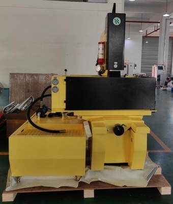 ZNC-EDM-Durchtriebssinkmaschine EDM350