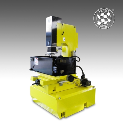 Z-Achsen-Servomotor mit Funkenerosions-Düsensinkermaschine EDM450 mit geschätzten Lieferzeiten