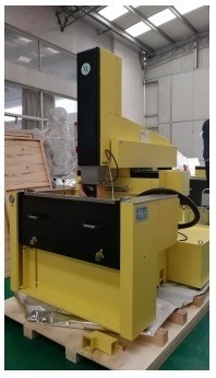Hochpräzisions-CNC-Drosselung EDM550h mit Spiegeloberflächenfunktion