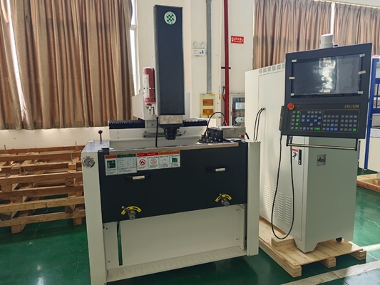 Hochglanzheit Numerische Steuerung CNC-Druck-Sinking-EDM-Druck-Sinker EDM550h