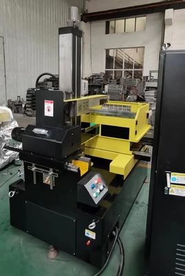 CNC-Drahtschneidemaschine S500 mit Linearleitbahn