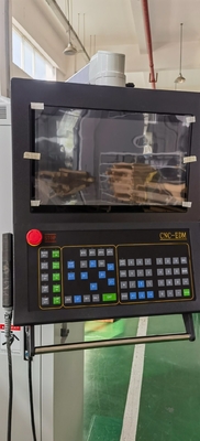 CNC-Spiegel-Düsensinker-EDM-Maschine RAM-Typ EDM1260h für die hochpräzise Verarbeitung