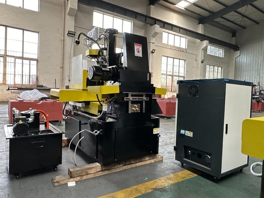 Numerische Steuerung CNC Drahtschnitt EDM Dk7745 Smart Typ mit hoher Präzision