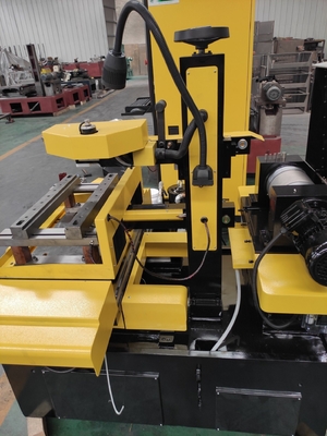 Präzisionsmetallschneiden mit Funkenerosion Elektrische Entladung CNC-Drahtschnitt-EDM-Maschine