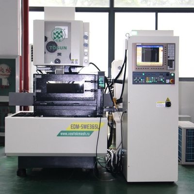 Präzisions-CNC-Maschine für das Untertauchen von Messingdraht